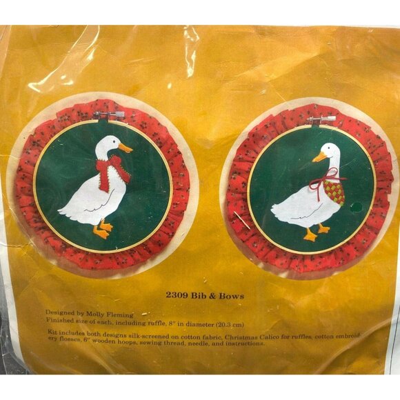 Creative Circle Bib & Bows Duck Geese Vtg 80s Embroidery Kit Christmas New 2309 - Picture 3 of 7